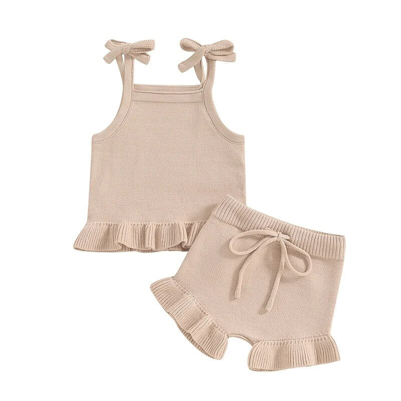 2pcs Knit Peplum Ruffle Shorts Set