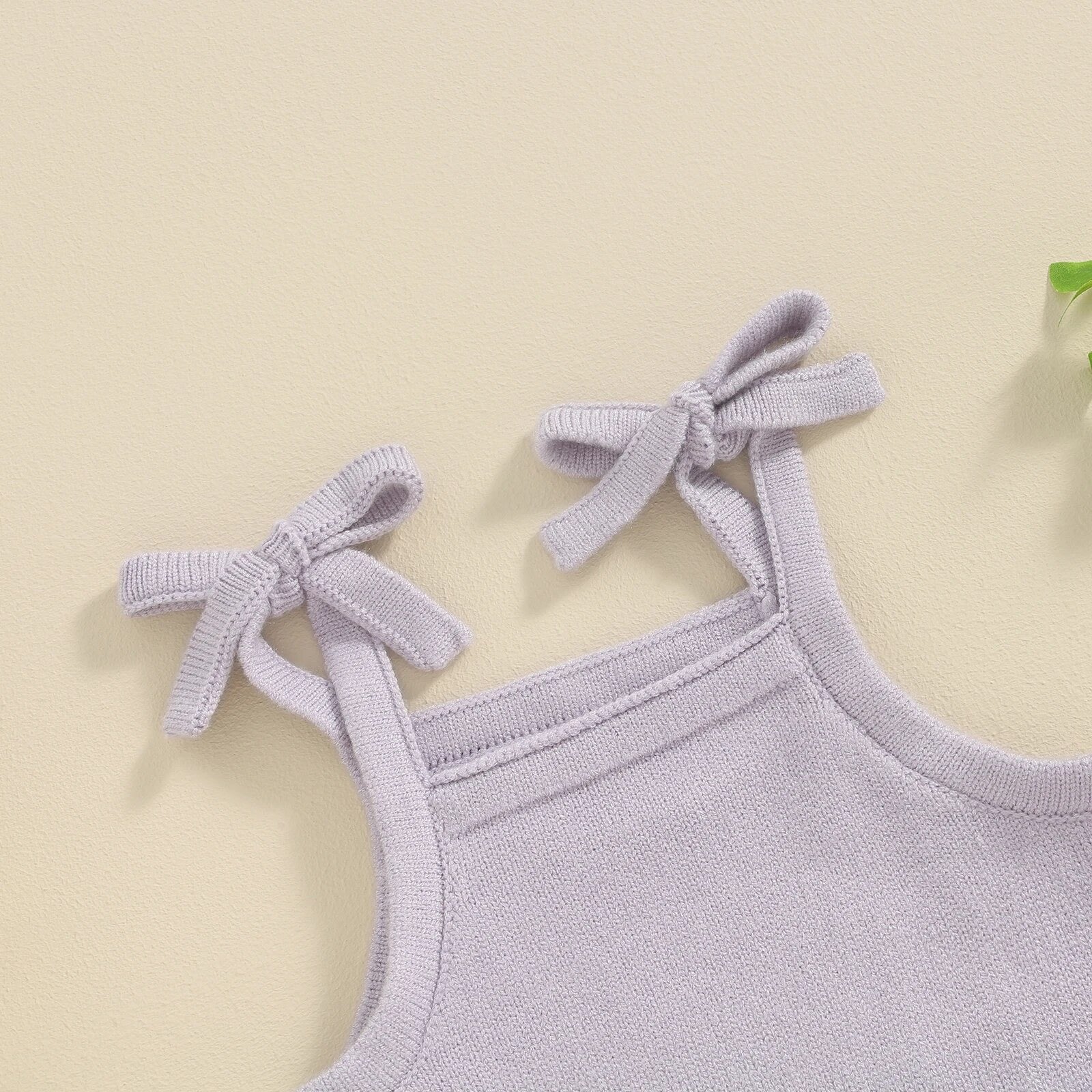 2pcs Knit Peplum Ruffle Shorts Set