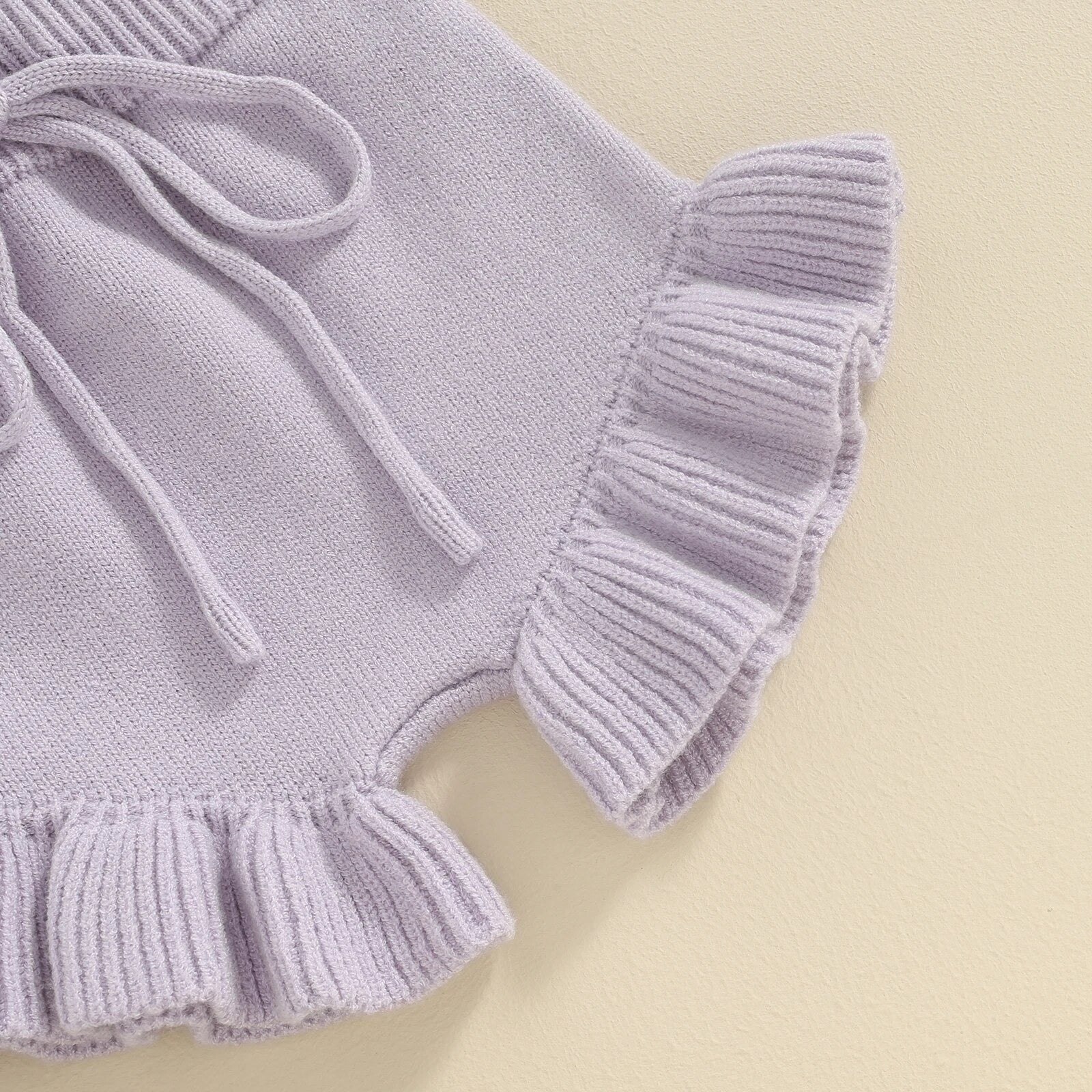 2pcs Knit Peplum Ruffle Shorts Set