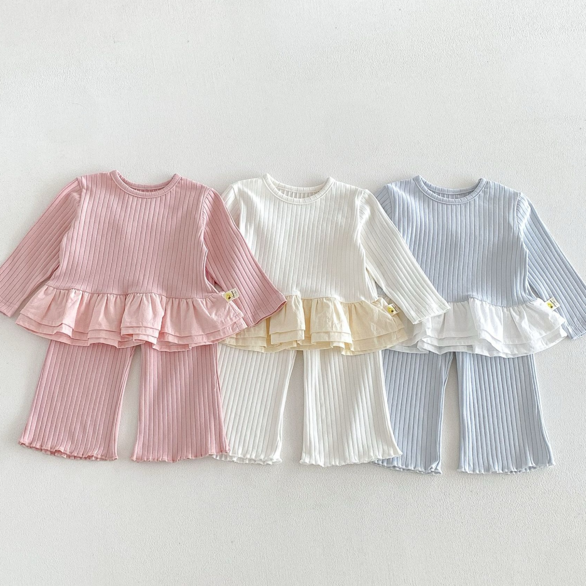 Cozy Bloom Ribbed Ruffle Lounge Set