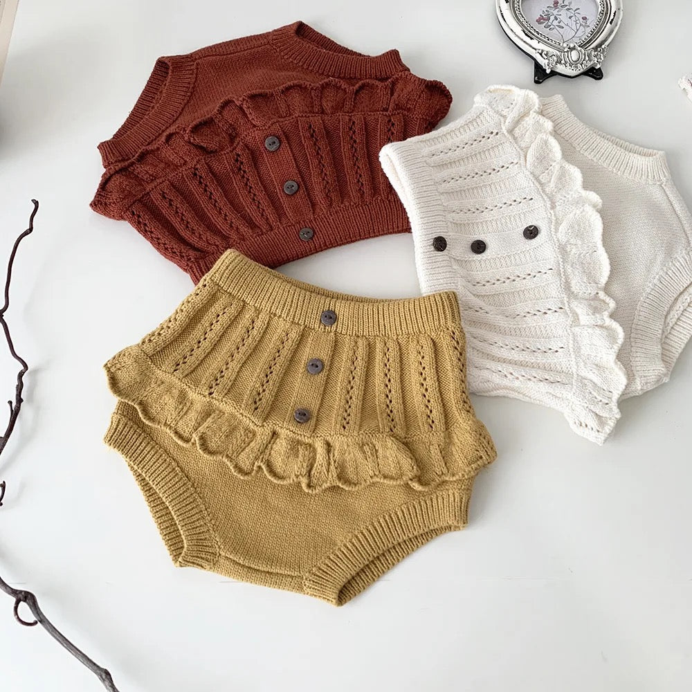 Knit Ruffle Bloomers