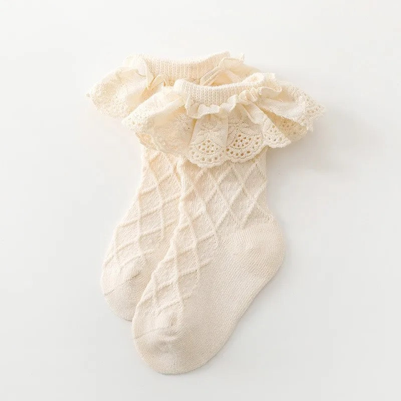 Lace socks