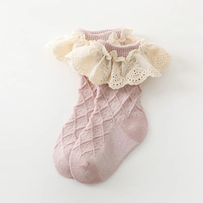 Lace socks