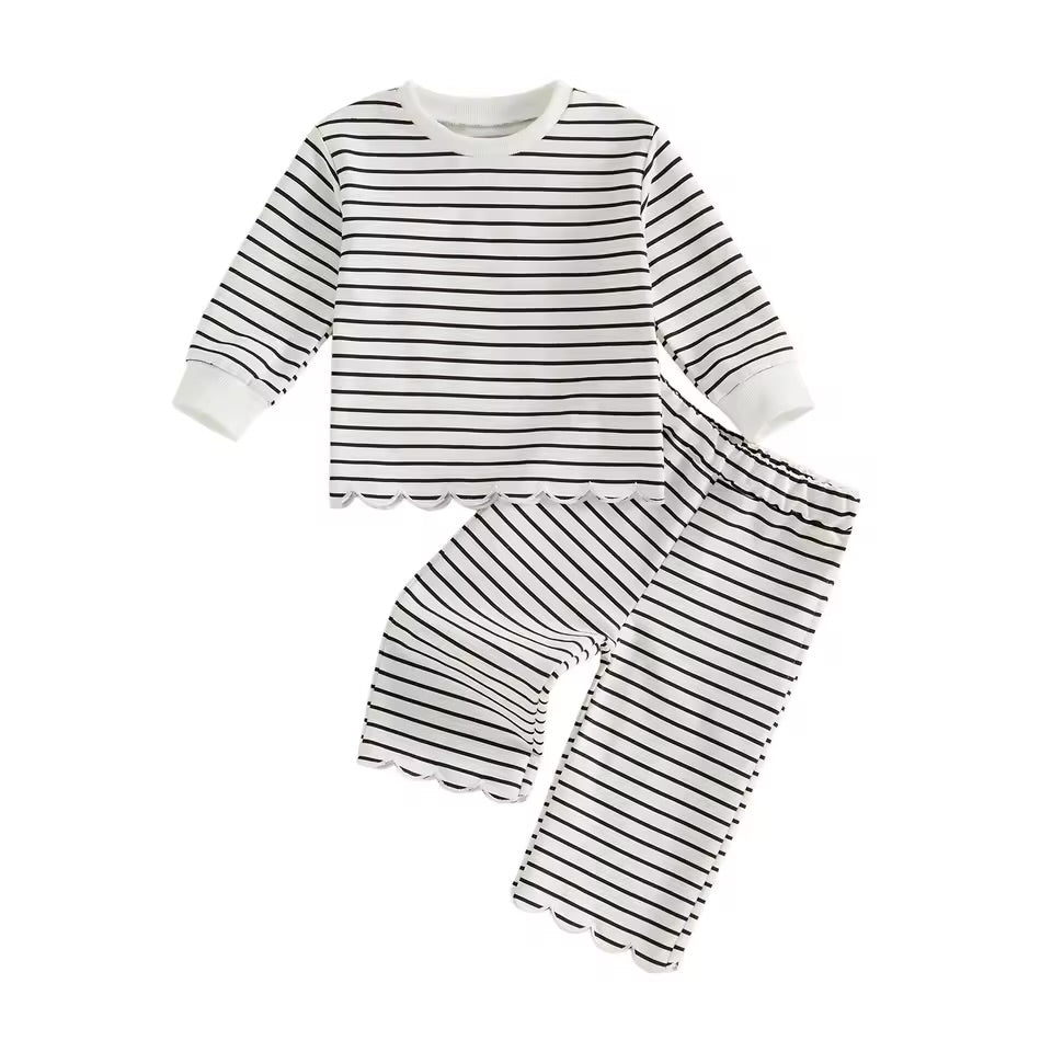 Scalloped Stripe Lounge Set