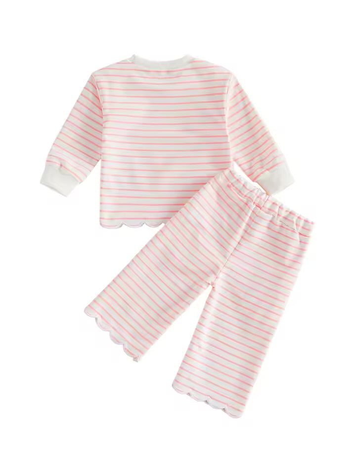 Scalloped Stripe Lounge Set