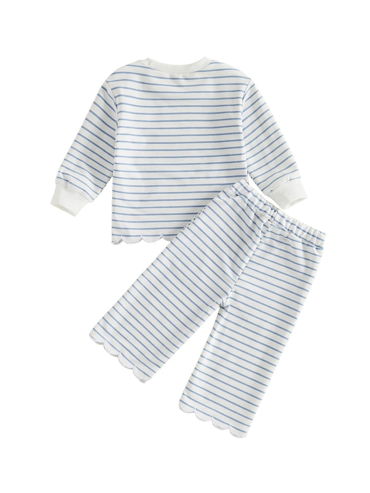 Scalloped Stripe Lounge Set